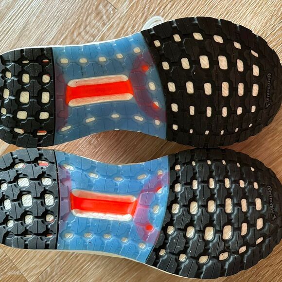 Adidas Ultraboost Summer.RDY Running Shoes (8) - Picture 6 of 8